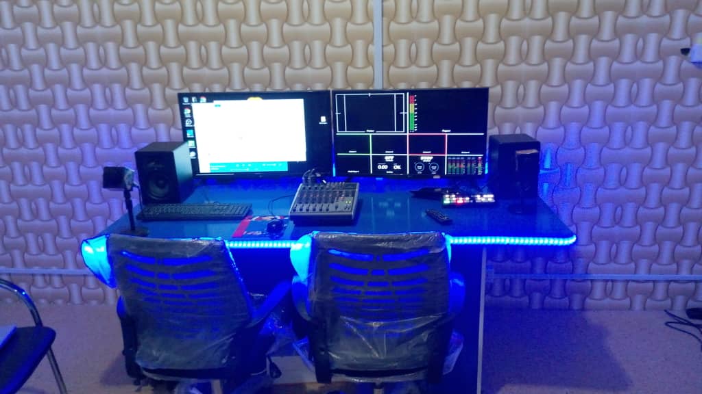 Audio Visual Studio Sets